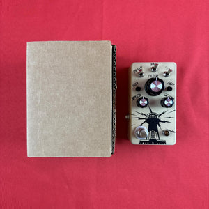[USED] Hungry Robot The Wardenclyffe Mini Lo-Fi Ambient Modulator (See Description)