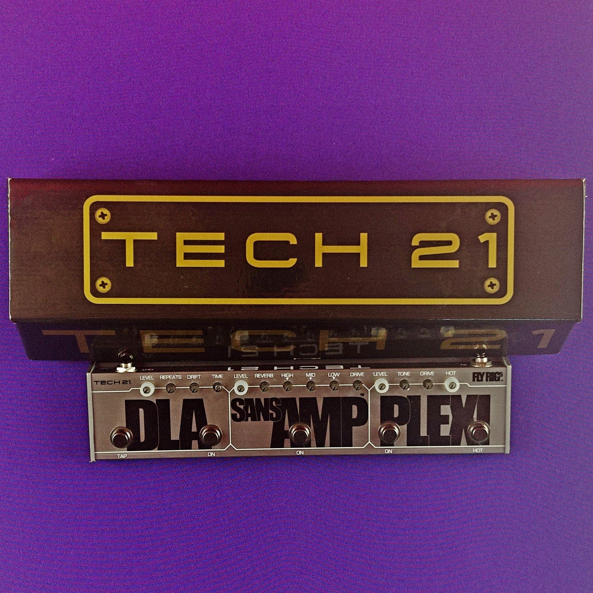 fly rig pedal Tech 21 Fly Rig 5 Multi-Effects Pedal