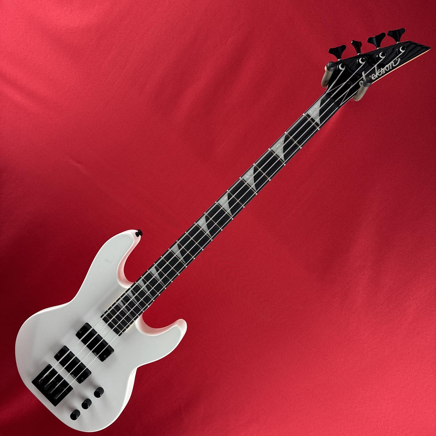 [USED] Jackson JS2 JS Series Concert Bass, Snow White