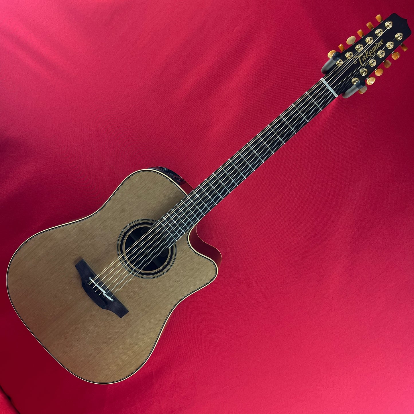 [USED] Takamine P3DC-12 Pro Series 3 Dreadnought Body 12-String Acoustic Electric Guitar with Case, Natural (See Description)