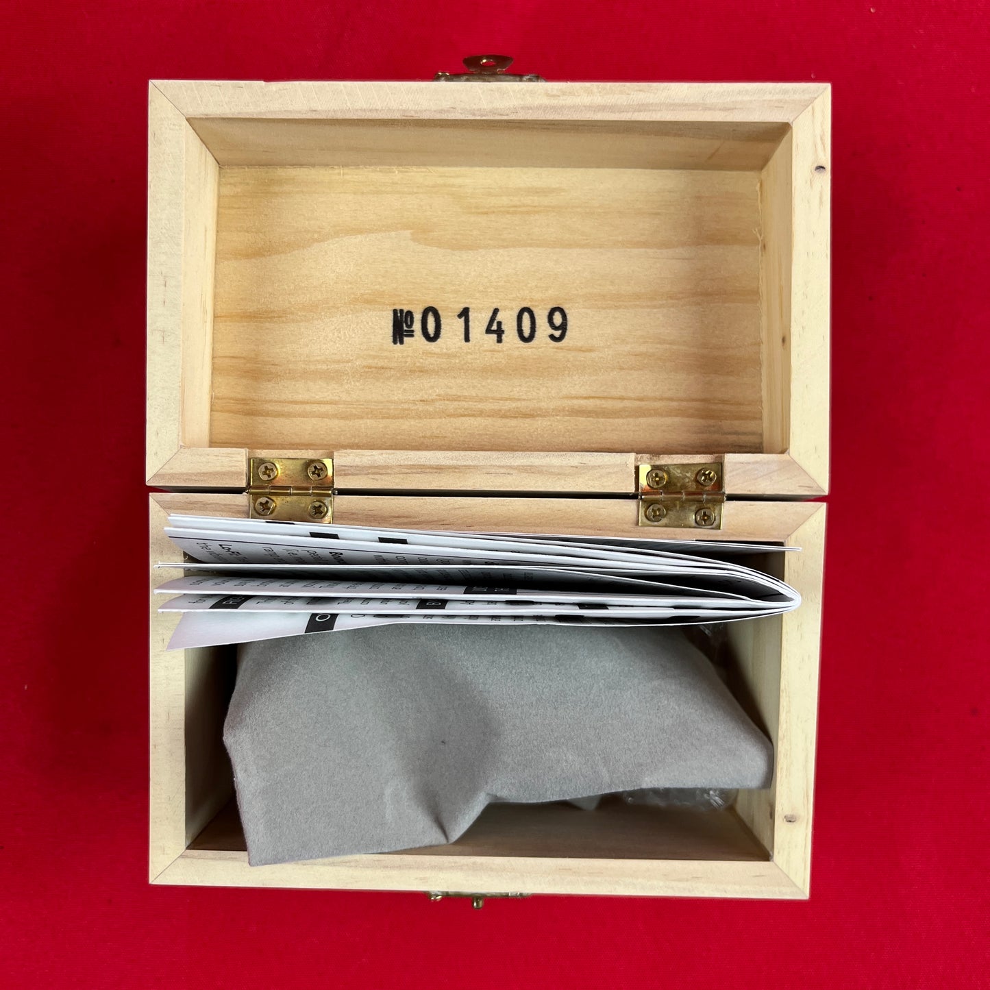 [USED] Chase Bliss Audio Warped Vinyl MkII Analog Vibrato / Chorus Wooden Box (PEDAL NOT INCLUDED) (See Description)
