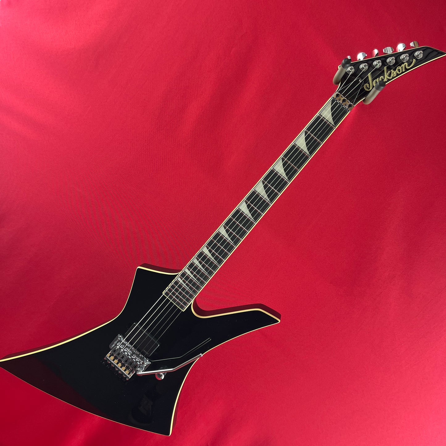 [USED] Jackson KE1A Pro Plus Series Limited Edition Kelly Electric Guitar w/Floyd Rose, Gloss Black, Aged White Binding