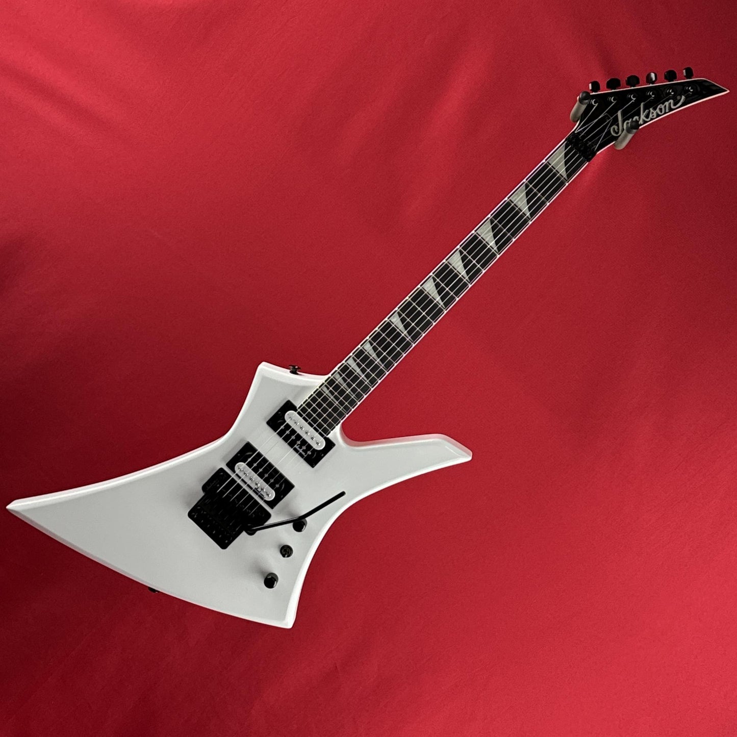 [USED] Jackson JS32 JS Series Kelly Electric Guitar, Snow White