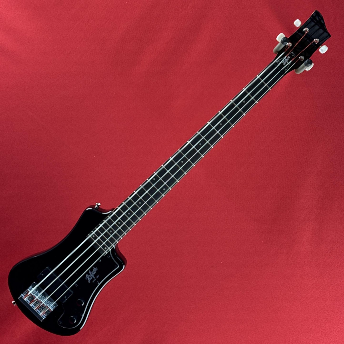 [USED] Hofner HCT-SHB-BK-O Shorty Electric Travel Bass Guitar with Gig Bag, Black