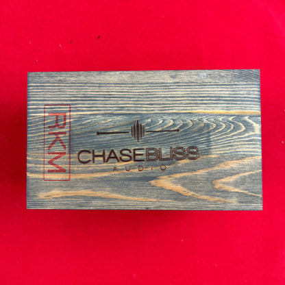 [USED] Chase Bliss Audio Tonal Recall Analog Delay, Red Knob Mod Wooden Box (PEDAL NOT INCLUDED) (See Description)