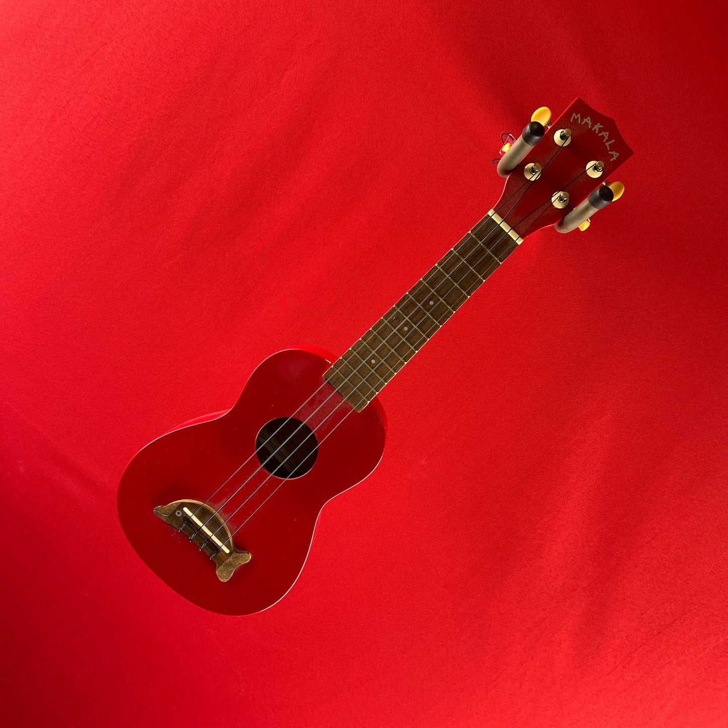 [USED] Kala MK-SD Makala Dolphin Series Soprano Ukulele, Candy Apple Red (See Description)