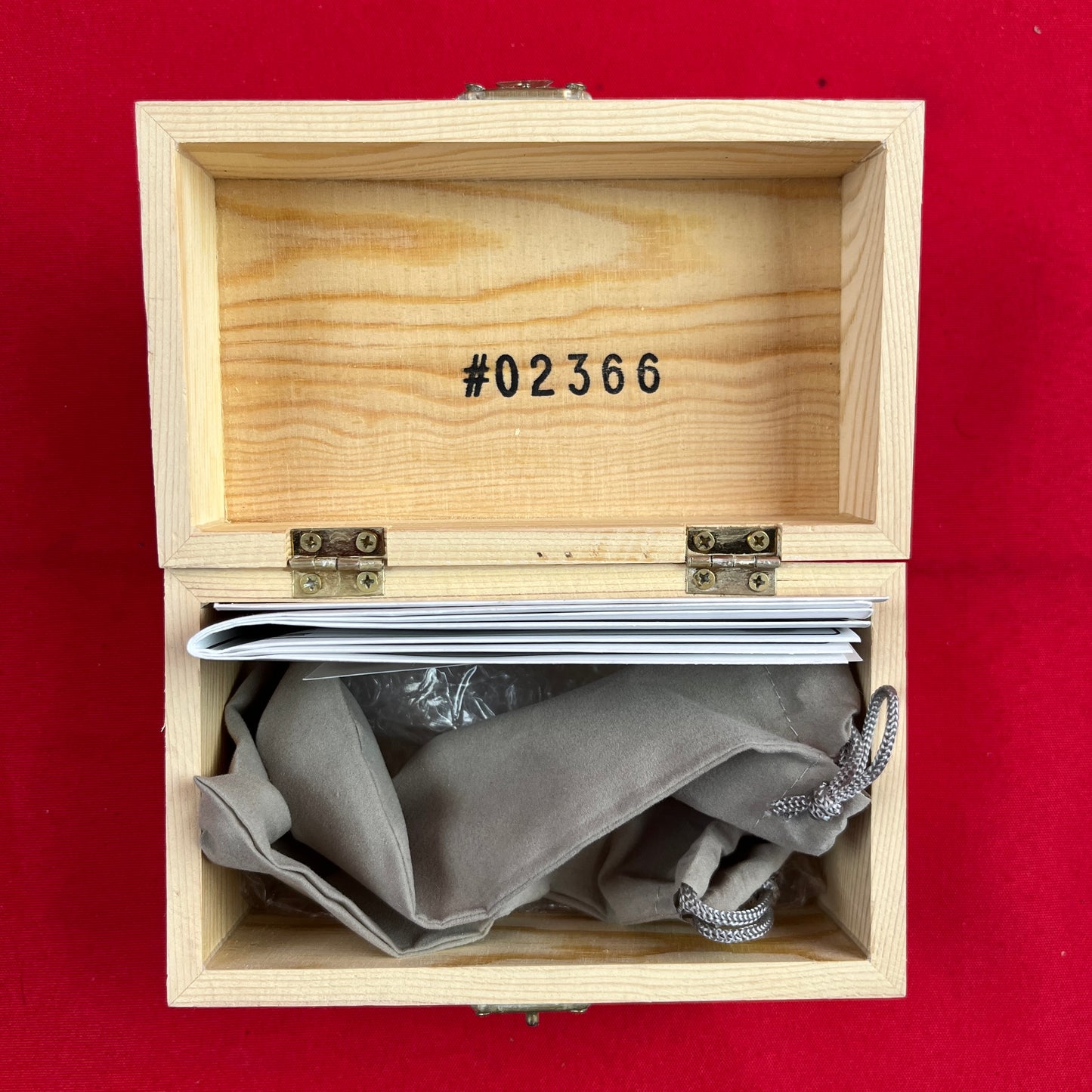 [USED] Chase Bliss Audio Warped Vinyl MkII Analog Vibrato / Chorus Wooden Box (PEDAL NOT INCLUDED) (See Description)