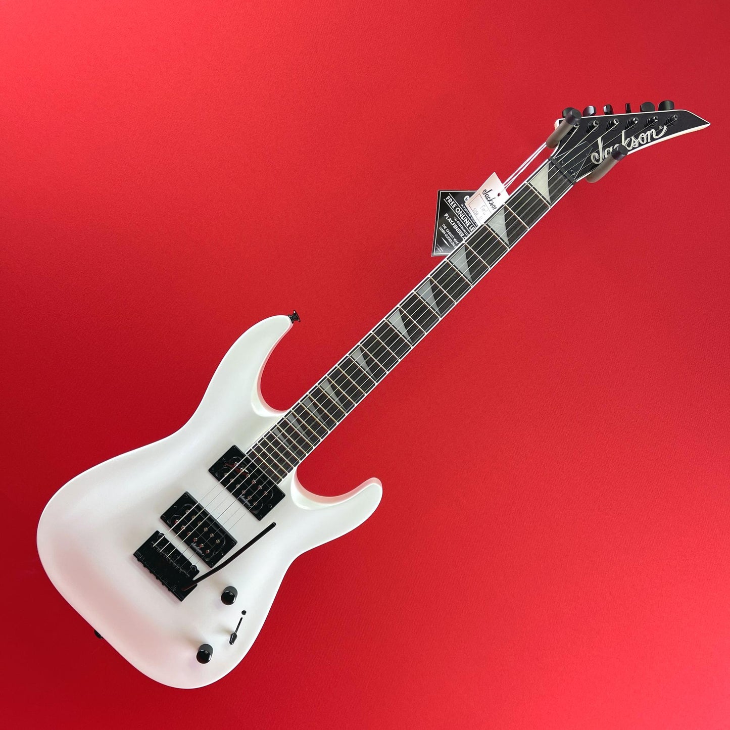 [USED] Jackson JS22 DKA JS Series Dinky Arch Top Electric Guitar, Amaranth Fingerboard, Snow White