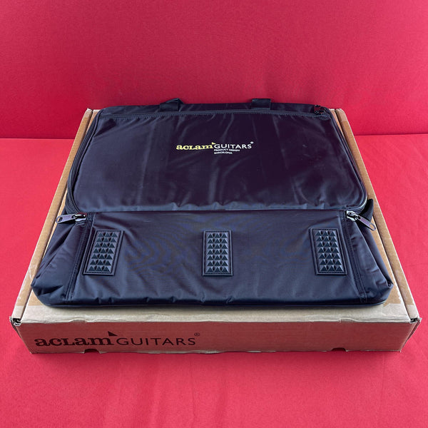[USED] Aclam PB0006-000200 XS2 Smart Track Free Routing 16.5" x11.8" Pedal Board w/Softcase